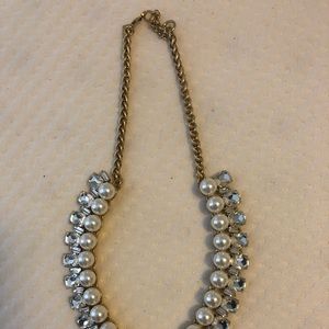 Banana Republic Set Pearl necklace w/ rhinestones
